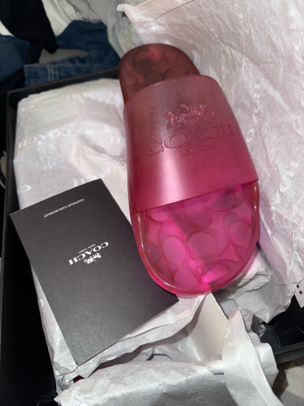 Coach Pink Jelly Slide Sandals New w/box size 8 - Picture 2 of 3